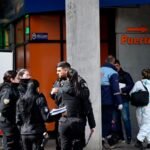 La farmacia de Rosario donde ocurrió el femicidio de Carina Andrea Candelas.