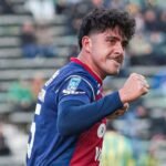 Cristian Tarragona celebra uno de sus goles con la camiseta de Unión. El delantero fue clave en la reacción del Tatengue.