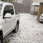 Las Rosas fue afectada por un fuerte temporal con granizo y ráfagas de viento.