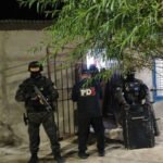 Uno de los domicilios de barrio Acería donde la Policía de Investigaciones realizó uno de los allanamientos por una investigación vinculada al microtráfico.