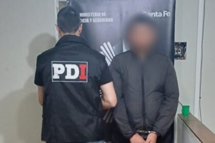 T. I. R., alias “Gordo Basura”, fue detenido por la PDI en el marco de la investigación por el homicidio de Ezequiel Gerardo López en Santa Fe.