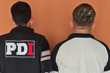 El adolescente detenido por la Policía de Investigaciones en el marco de una causa por presunto microtráfico en San Javier. Foto: PDI.