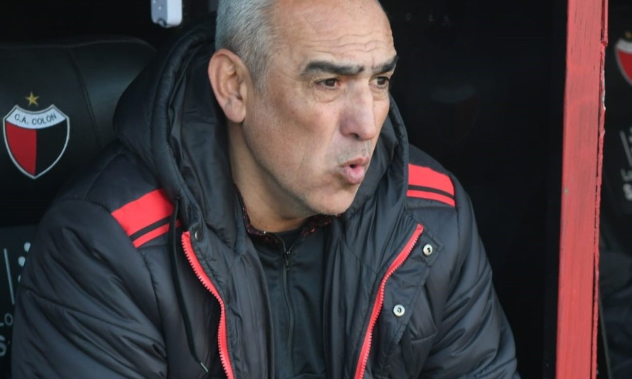Iván Delfino, durante un partido de Colón