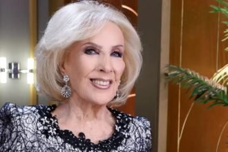 Mirtha Legrand durante una de sus apariciones públicas. Foto: archivo.