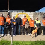 Municipales de Felicia durante una protesta en reclamo por el pago completo de sus salarios. Foto: gentileza.