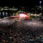 Q’Lokura se presentó ante una multitud en el Fan Fest del Parque del Sur, en la ciudad de Santa Fe.