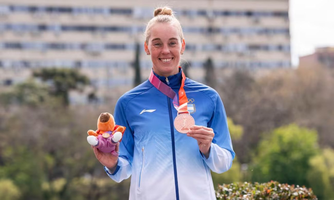 Romina Imwinkelried, la nadadora de San Jerónimo Norte que representa a Santa Fe y Argentina en competencias de aguas abiertas.