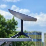 Starlink ofrece servicio de internet satelital mediante una red de satélites en órbita baja, una tecnología destinada a brindar conectividad en zonas con acceso limitado a las redes tradicionales. Foto de archivo.