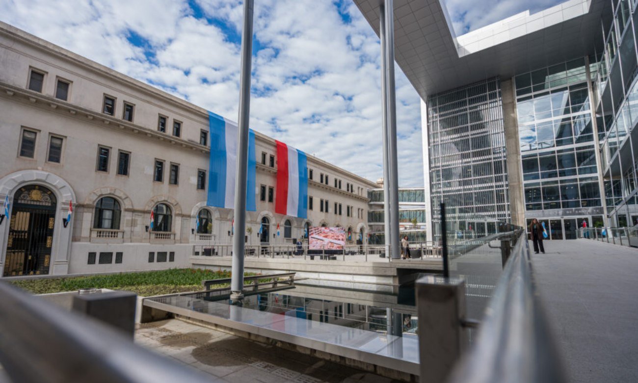 Edificio de Tribunales ubicado en el sur de la ciudad de Santa Fe, donde se desarrolla el proceso de reorganización de los espacios judiciales.