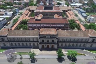 Edificio de la Facultad de Derecho de la Universidad Nacional del Litoral (UNL), en la ciudad de Santa Fe. Foto: archivo.