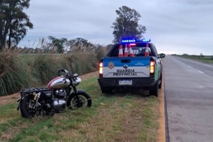 La motocicleta involucrada en el accidente fatal ocurrido sobre la Ruta Nacional 19, a la altura de San Jerónimo del Sauce. Foto: gentileza.
