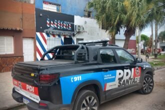 La barbería de calle Espora al 3500 donde Franco Calabrese se encontraba trabajando cuando ocurrió el ataque.