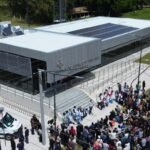 El nuevo Centro de Salud N° 13 de Arroyo Leyes cuenta con más de 600 metros cuadrados cubiertos y 136 semicubiertos, destinados a mejorar la atención sanitaria.