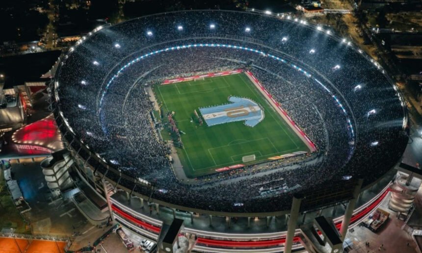 El estadio Monumental durante la despedida de Lionel Messi con la Selección argentina, en una jornada que combinó fútbol y espectáculos musicales. Foto de archivo.