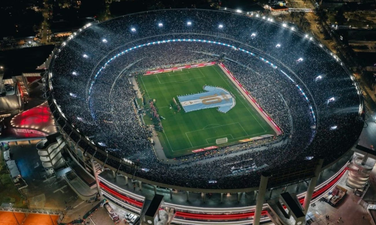 El estadio Monumental durante la despedida de Lionel Messi con la Selección argentina, en una jornada que combinó fútbol y espectáculos musicales. Foto de archivo.