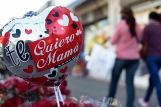Los comercios minoristas ofrecen distintas promociones y alternativas de financiación durante las fechas especiales para incentivar las compras y sostener las ventas.
