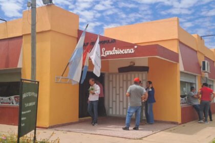 La localidad de La Criolla, en el departamento San Justo, avanza con gestiones vinculadas a la biblioteca popular y la ampliación de servicios para sus habitantes.