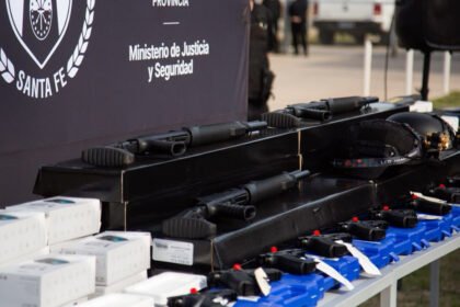 Parte del equipamiento entregado por la Provincia al Servicio Penitenciario de Santa Fe.