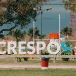 Gobernador Crespo, localidad del departamento San Justo, provincia de Santa Fe.