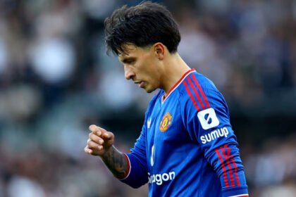 Lisandro Martínez, defensor argentino del Manchester United y de la Selección Argentina.