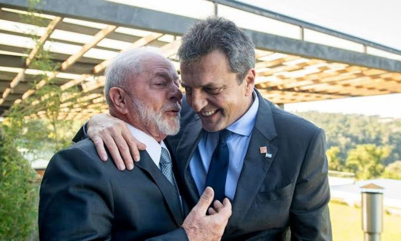 Sergio Massa y Luiz Inácio Lula da Silva, durante un encuentro político. Foto de archivo.
