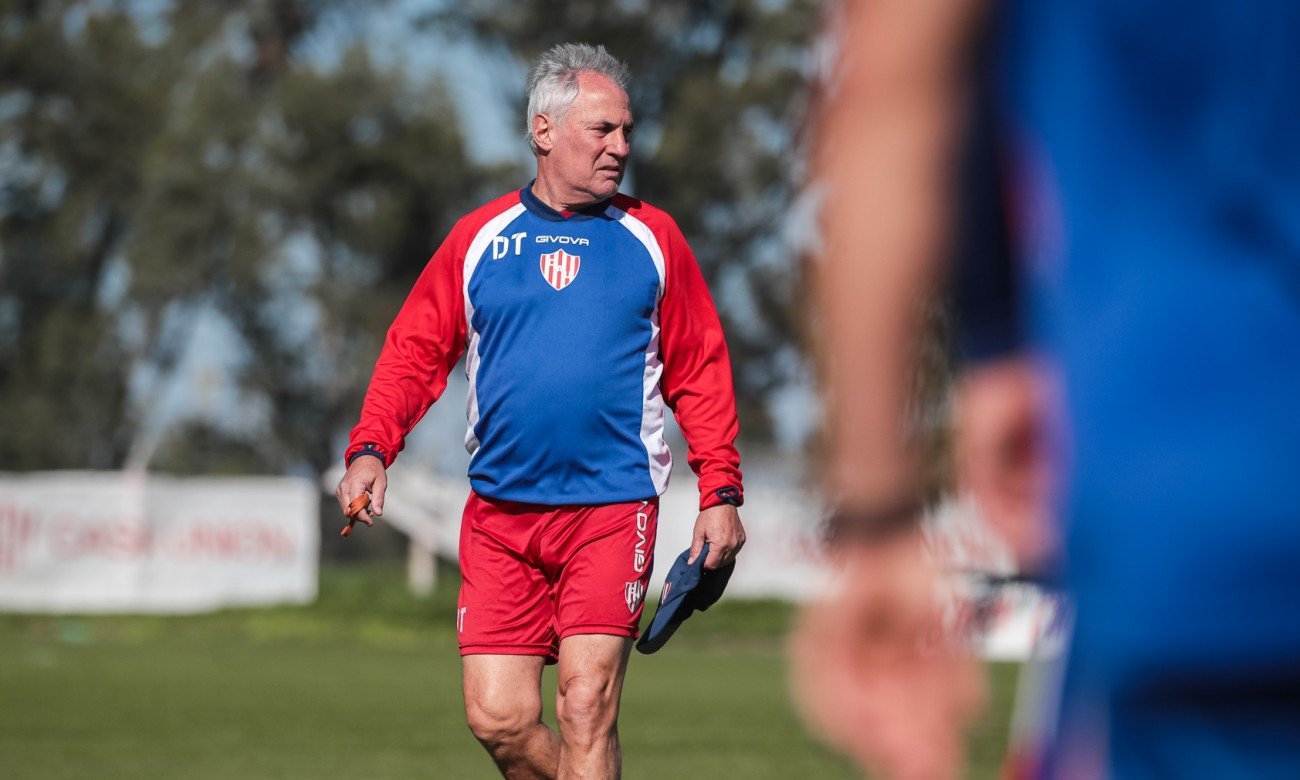 Leonardo Madelón, durante una jornada de entrenamiento del plantel de Unión. Foto: archivo.