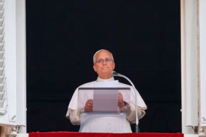 El papa León XIV durante una aparición pública en el Vaticano. Foto de archivo.