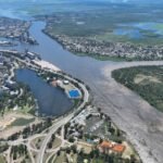 Vista aérea de los ríos y cursos de agua que rodean la ciudad de Santa Fe, en una región marcada por la dinámica fluvial del sistema del Paraná.