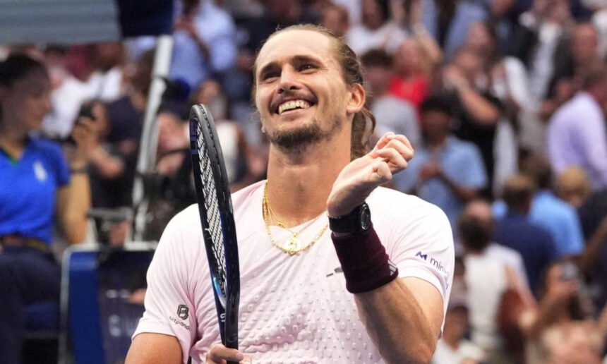 Alexander Zverev durante una competencia del circuito profesional de tenis. Foto de archivo.